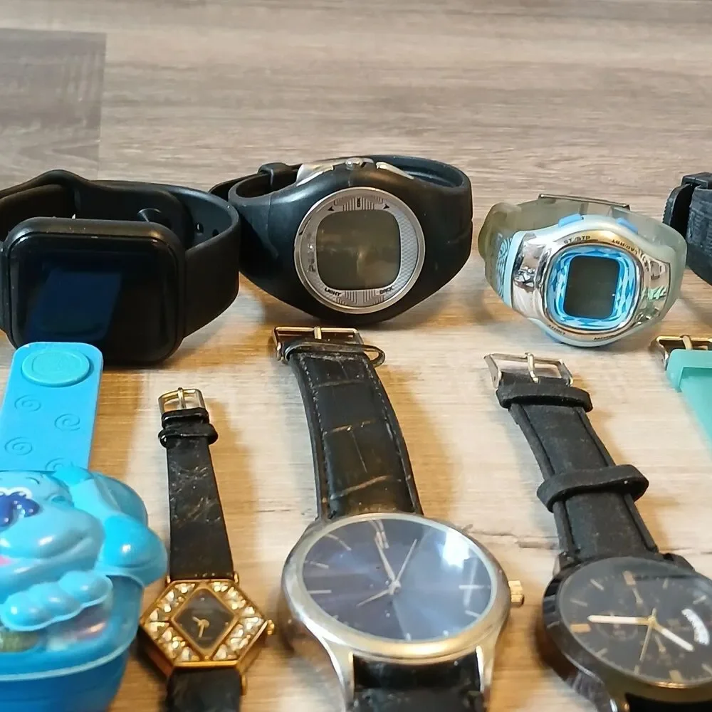 Parts/Repair Watch Lot of 50+ Timex Casio Rumours Disney Acqua Geneva -Box A7